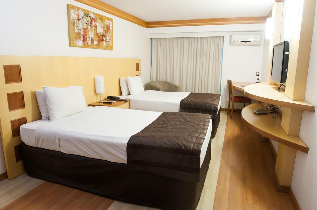 Planalto Bittar E Eventos Hotel